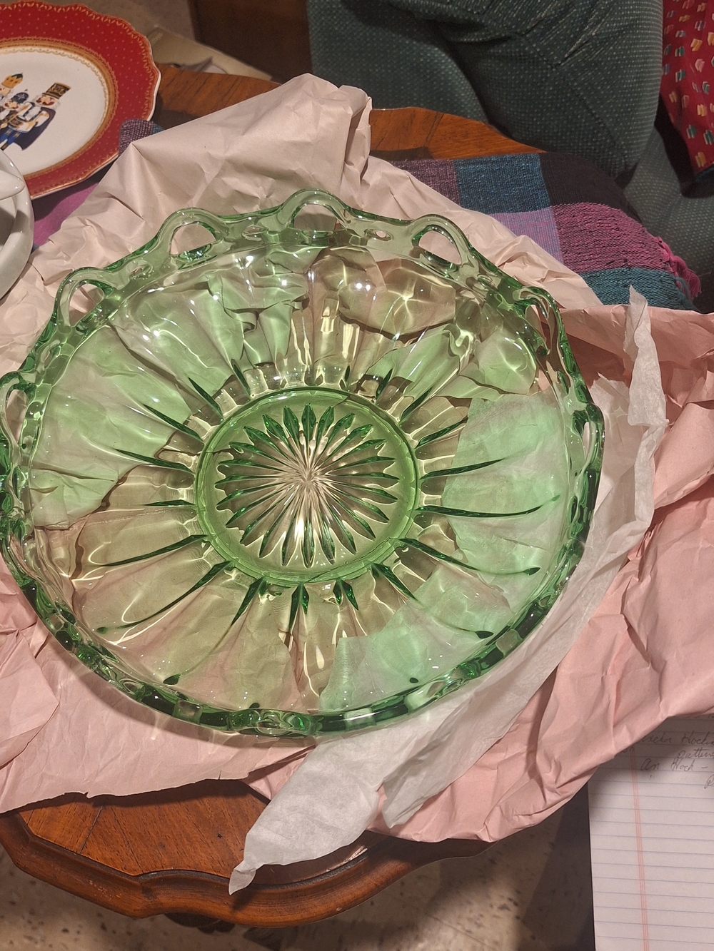 FOSTORIA Colonial Penn Vintage Uranium Green Pressed Glass Serving Bowl